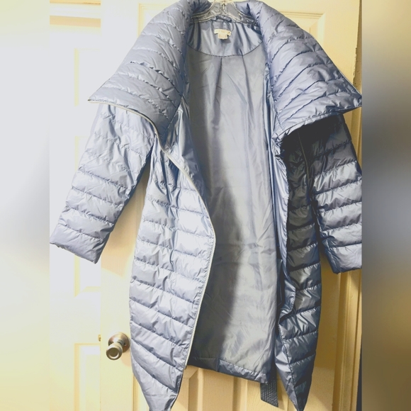Metallic Puffer Coat - Picture 3 of 4